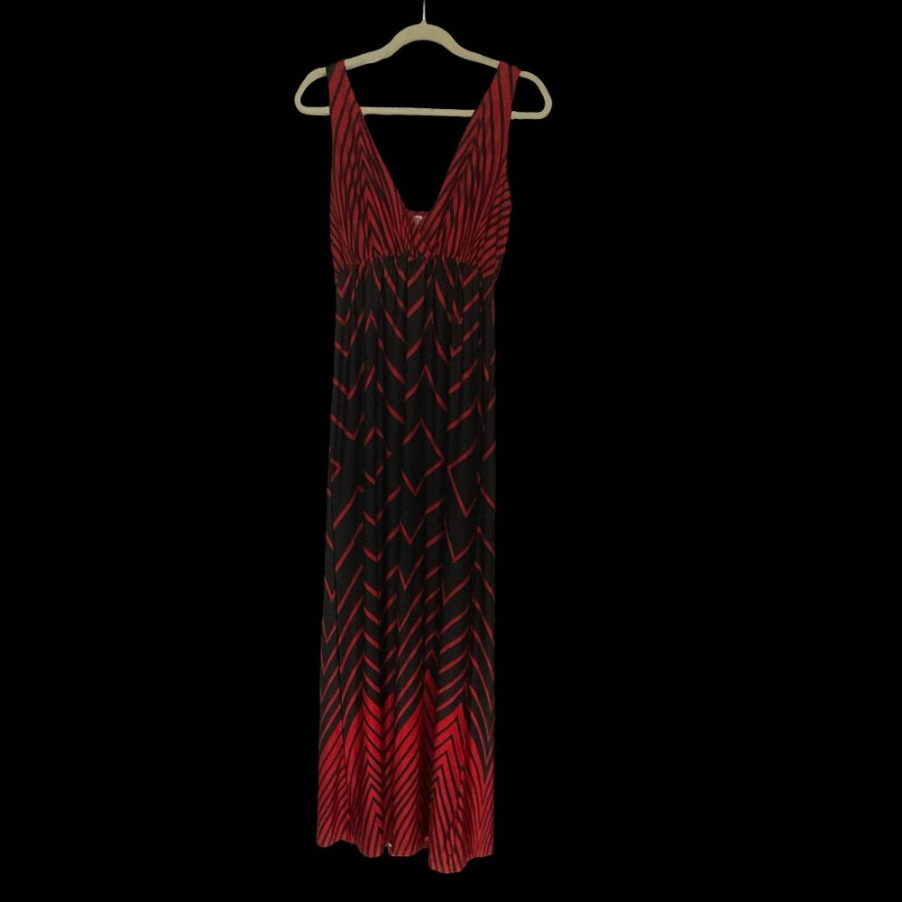Red/Black Chevron Print Maxi Dress